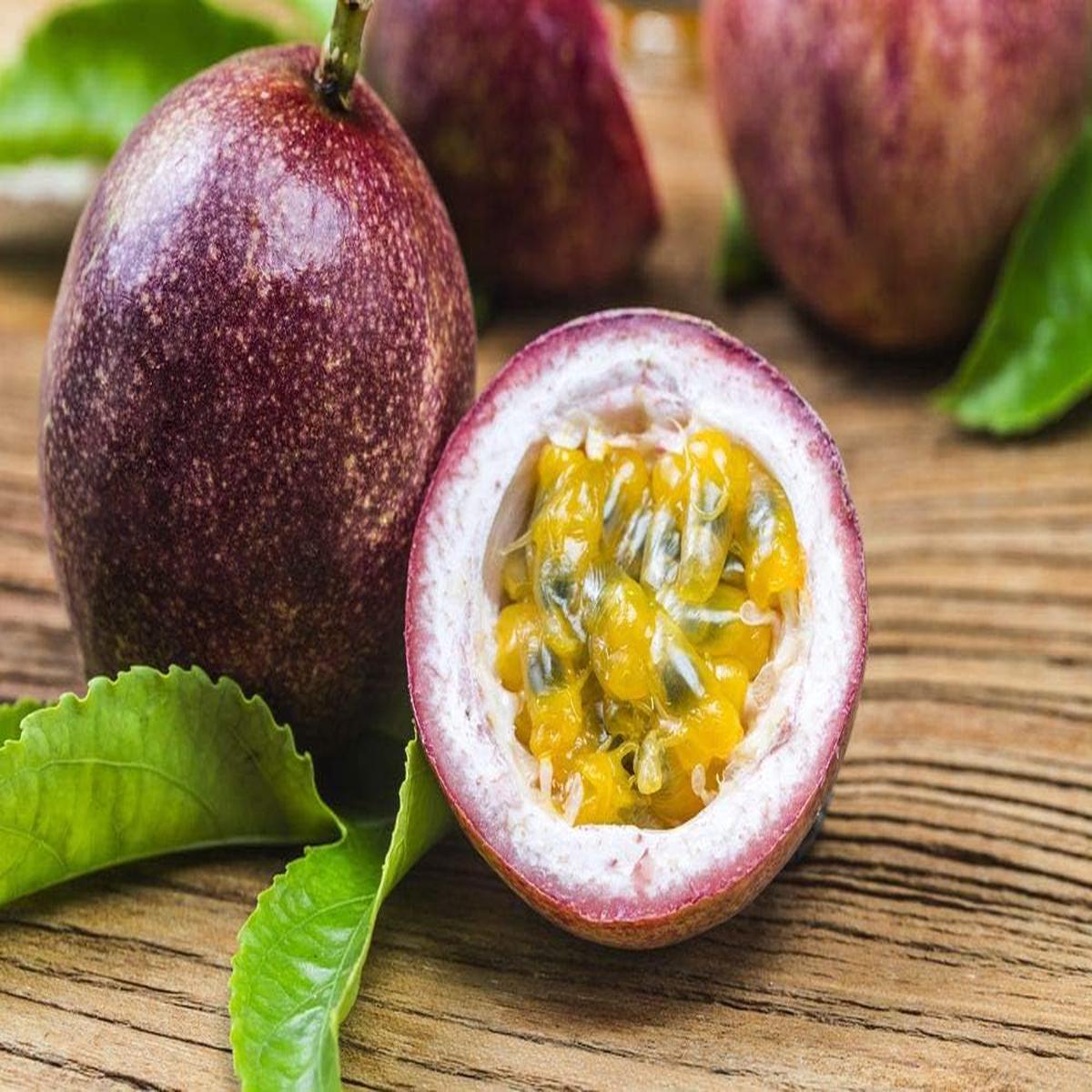 Passiflora edulis Passion Fruit Seeds for Planting Purple-Pink, Sweet Tropical Fruits, Heirloom, High Germination, Non-GMO Seeds