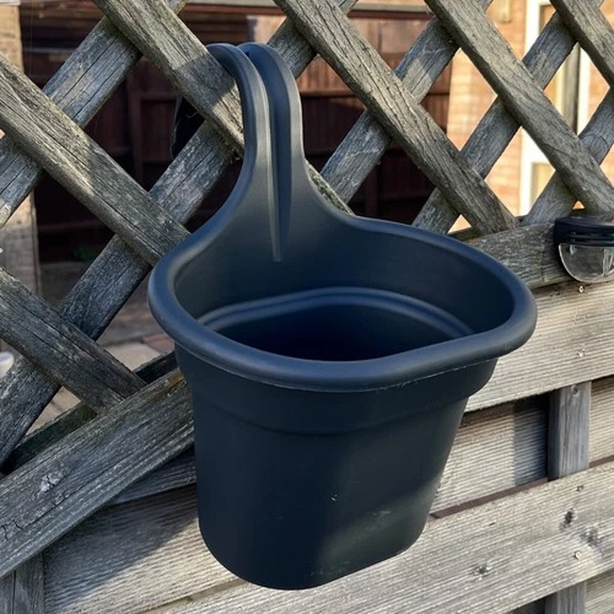 6 x Dark Grey Hanging Plant Pots for Fence Balcony Outdoor Planters Decorations