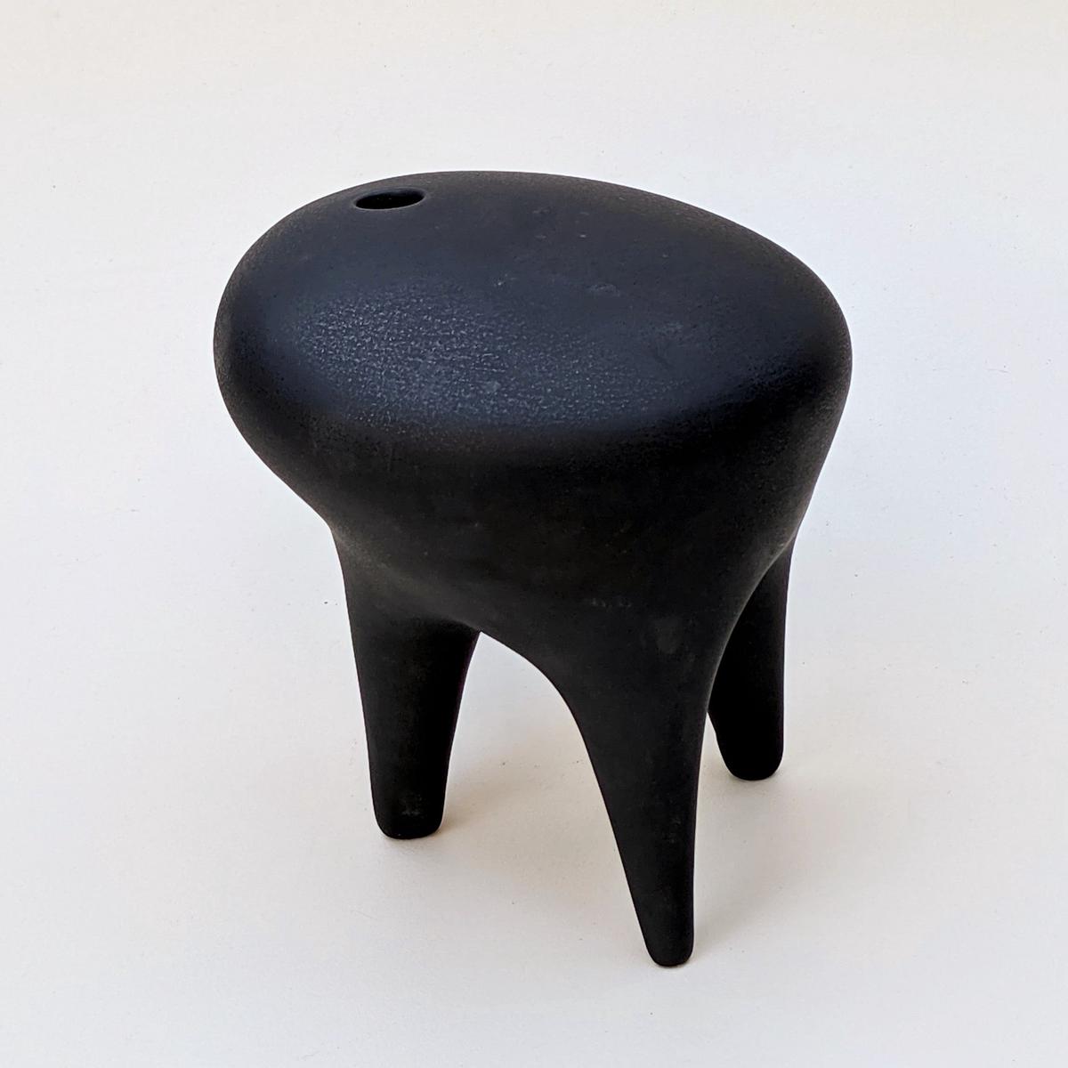Miney Vase by Buzzby & Fang