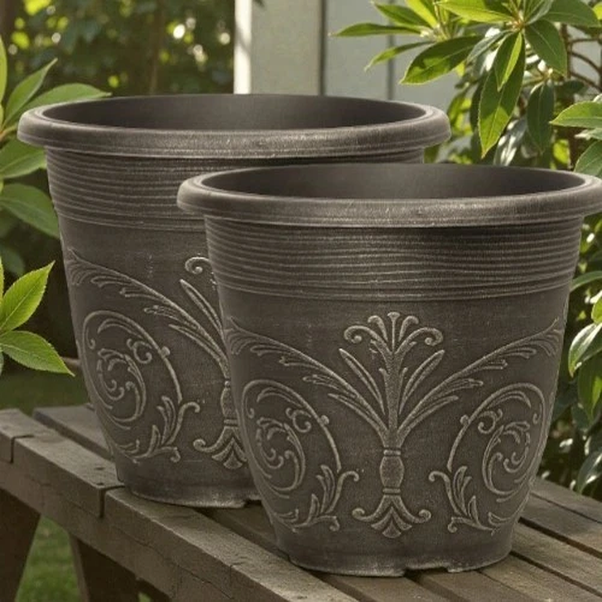 Alhambra 38cm Round Planter Brushed Champagne Garden Plant Pot Pack of 1 & 2