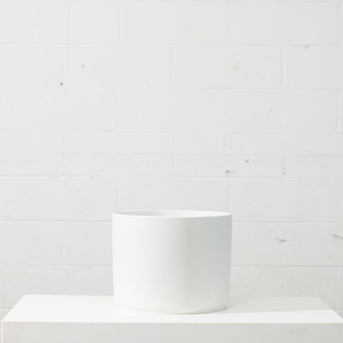 10 Inch REVIVAL CERAMICS CYLINDER - WHITE - Medium