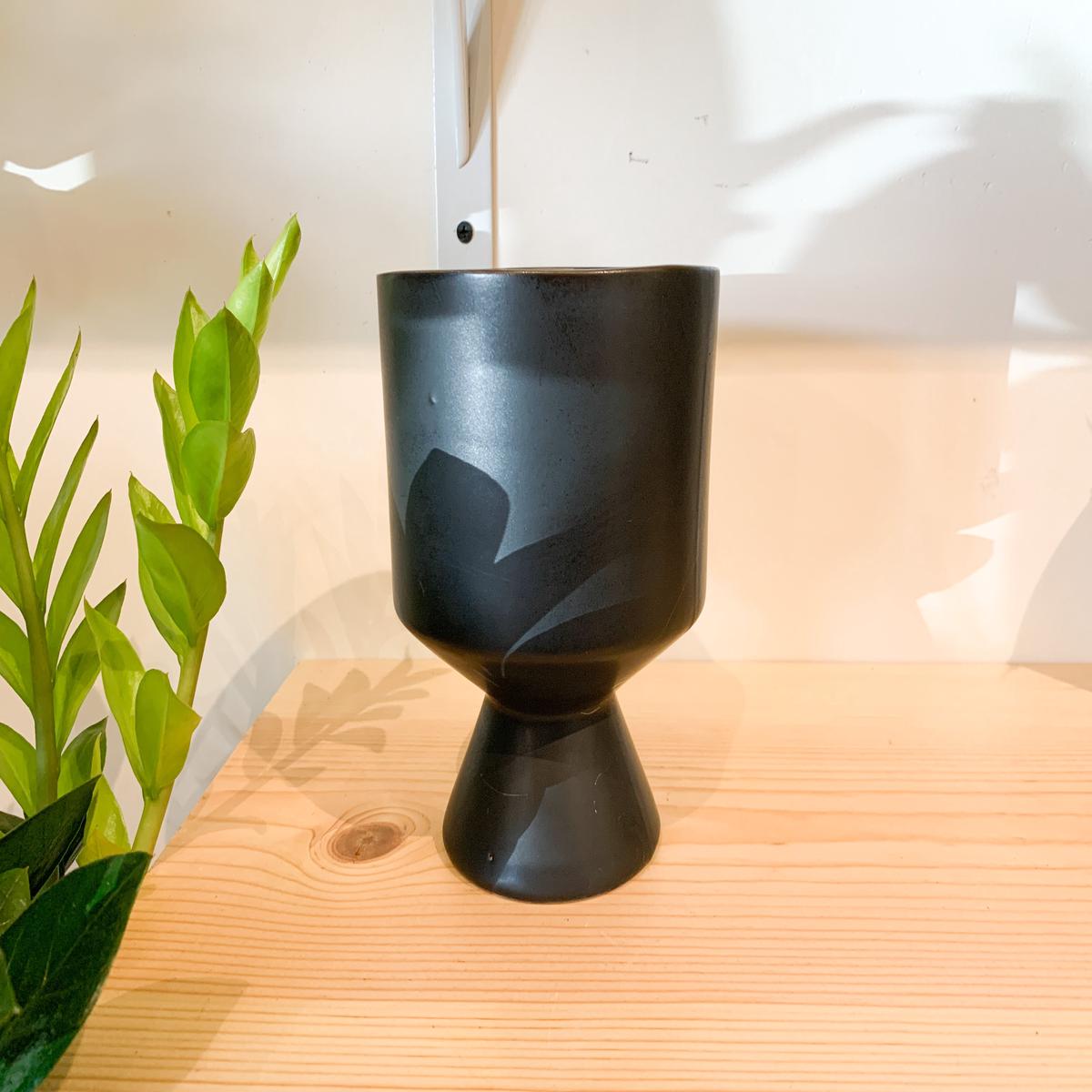 De Vil Pot - Black