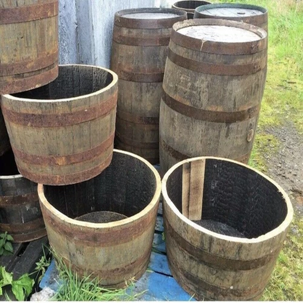 Half Whiskey Barrel Oak Planter Wooden Flower Garden Pot Basket Tubs Container