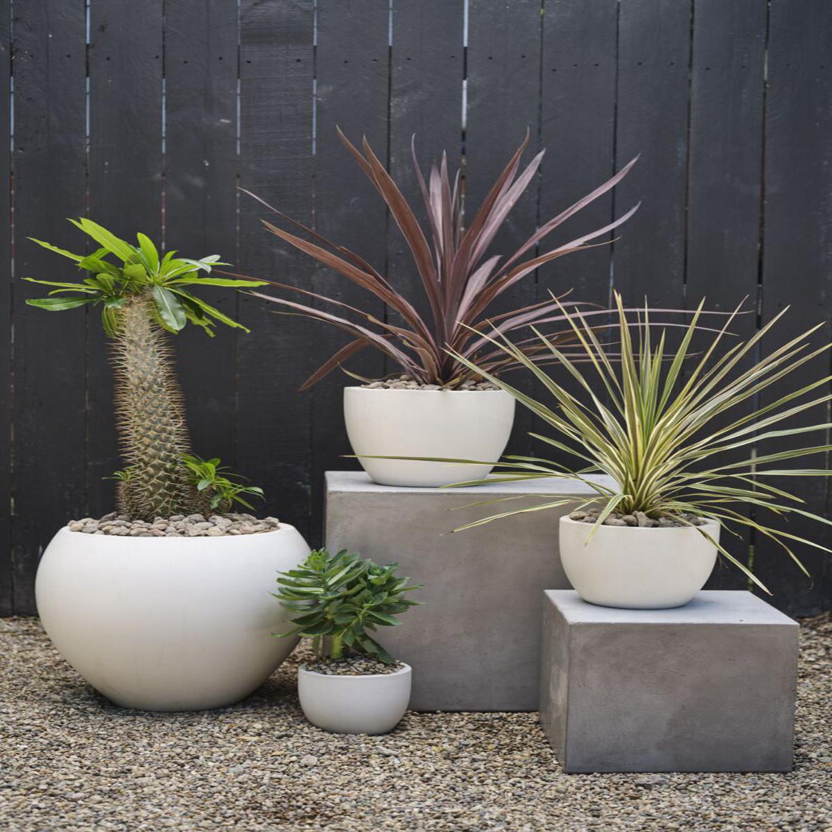 White Newport Pot