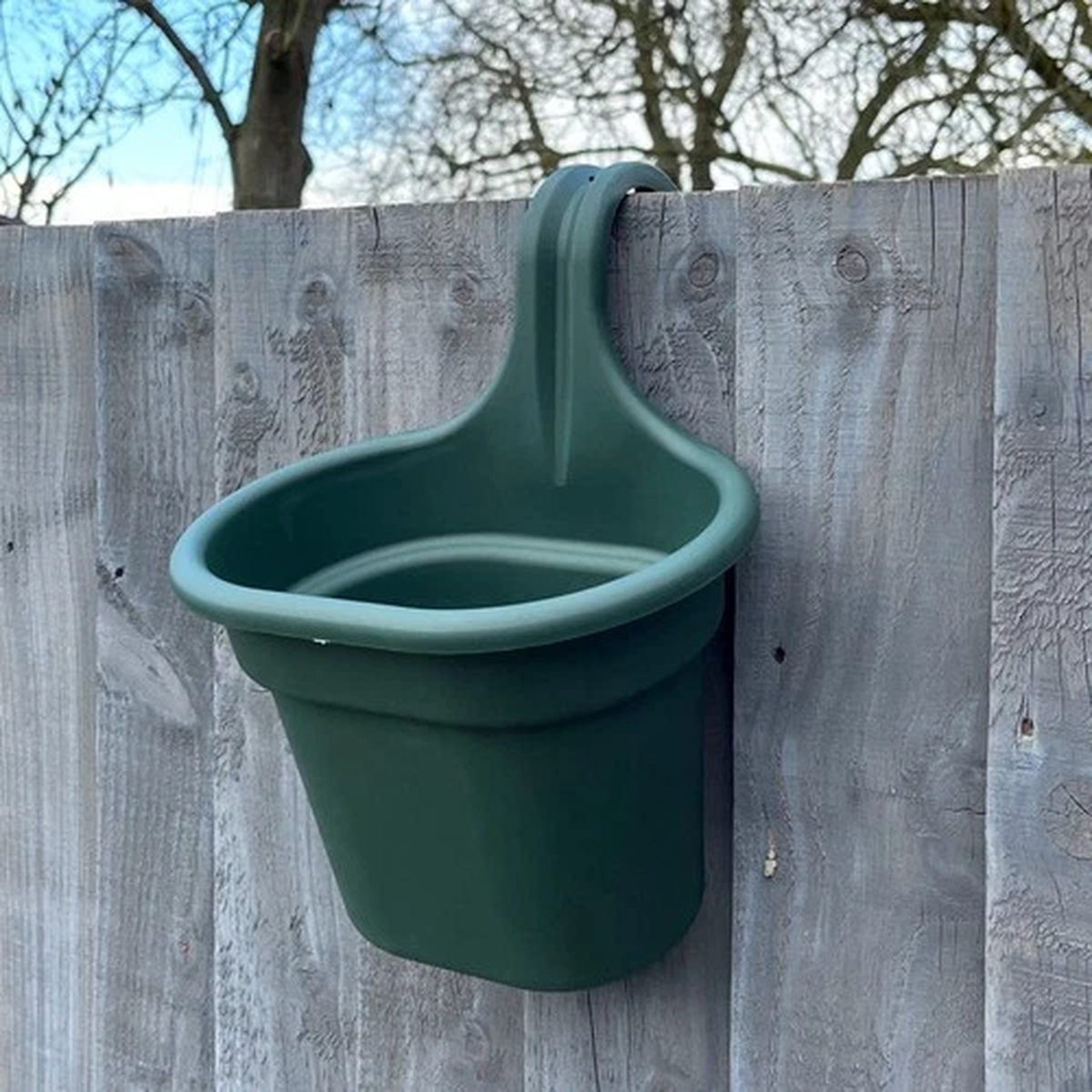 2 x Green Hanging Plant Pots for Fence Balcony Outdoor Planters Decorations