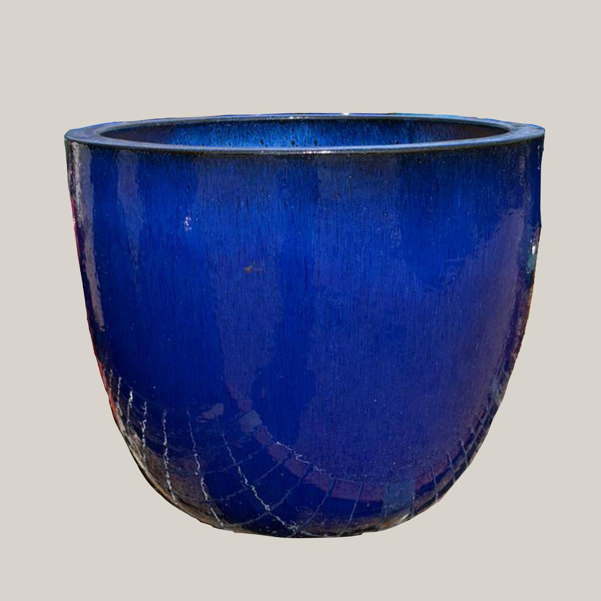 6142H47 - Blue Lion Egg Planter - 9" x 9" x 8" / Blue