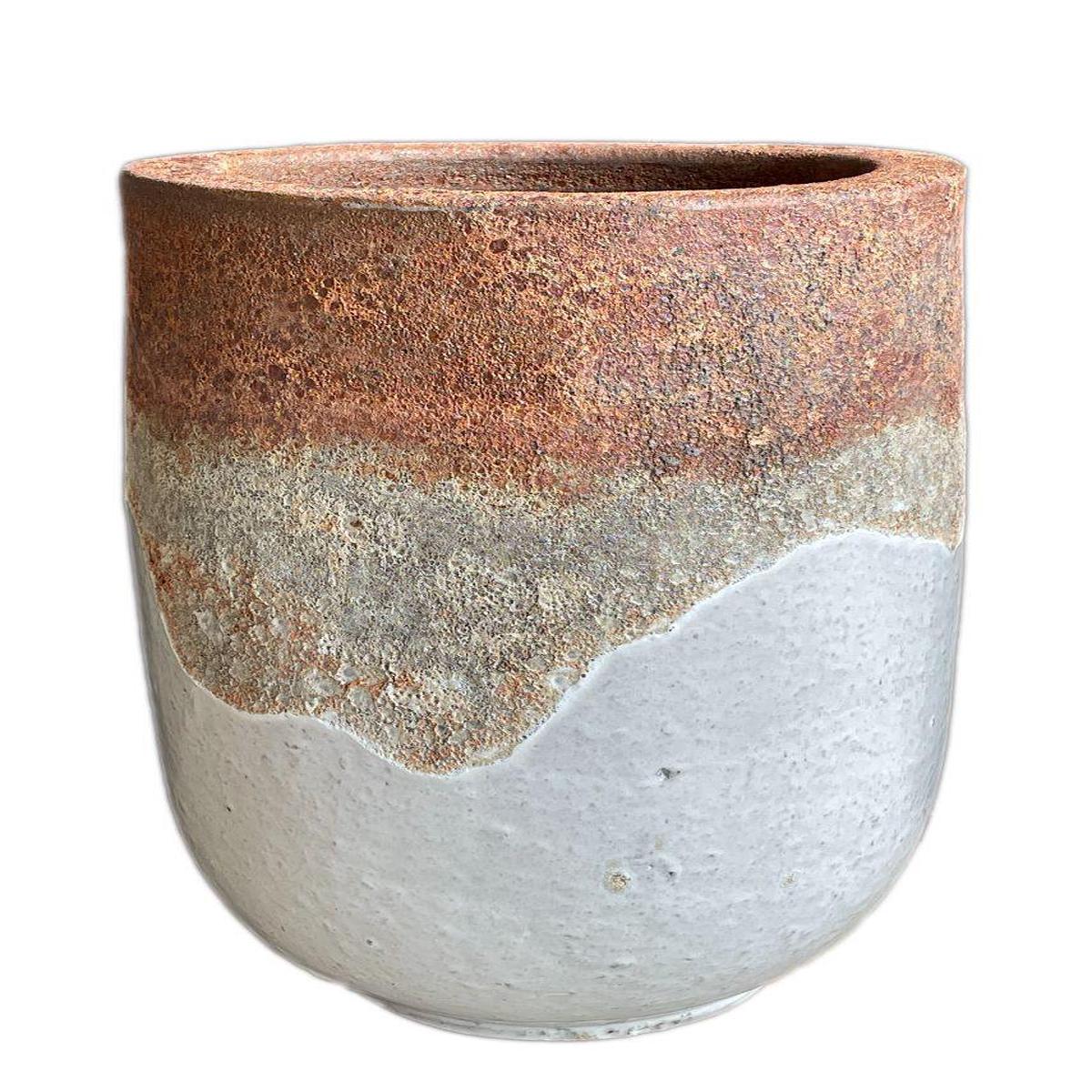 8821S73 - Angkor/White Ceramic Flower U Pot - 11" x 11" x 15"