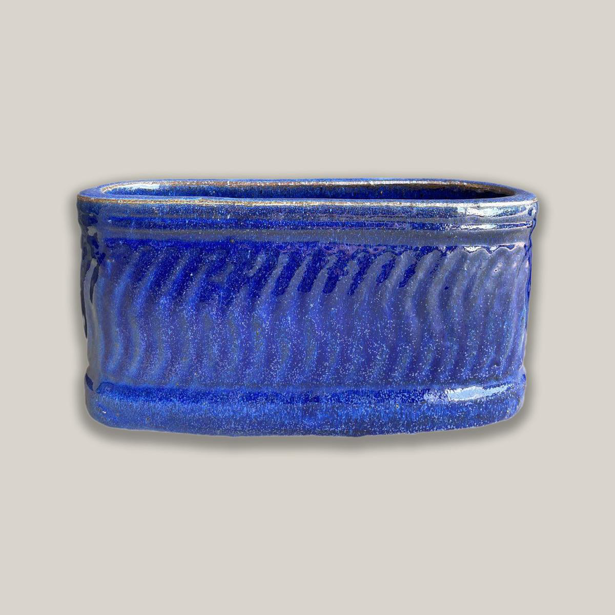 8435N70 8211 Antique Blue Athena Wide Oval Ceramic Planter 8211 78221 x 188221 x 88221 Antique Blue