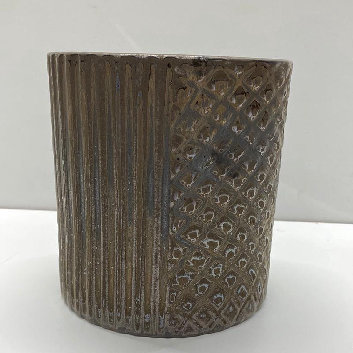 618243Cylinder Pot with Pattern Copper