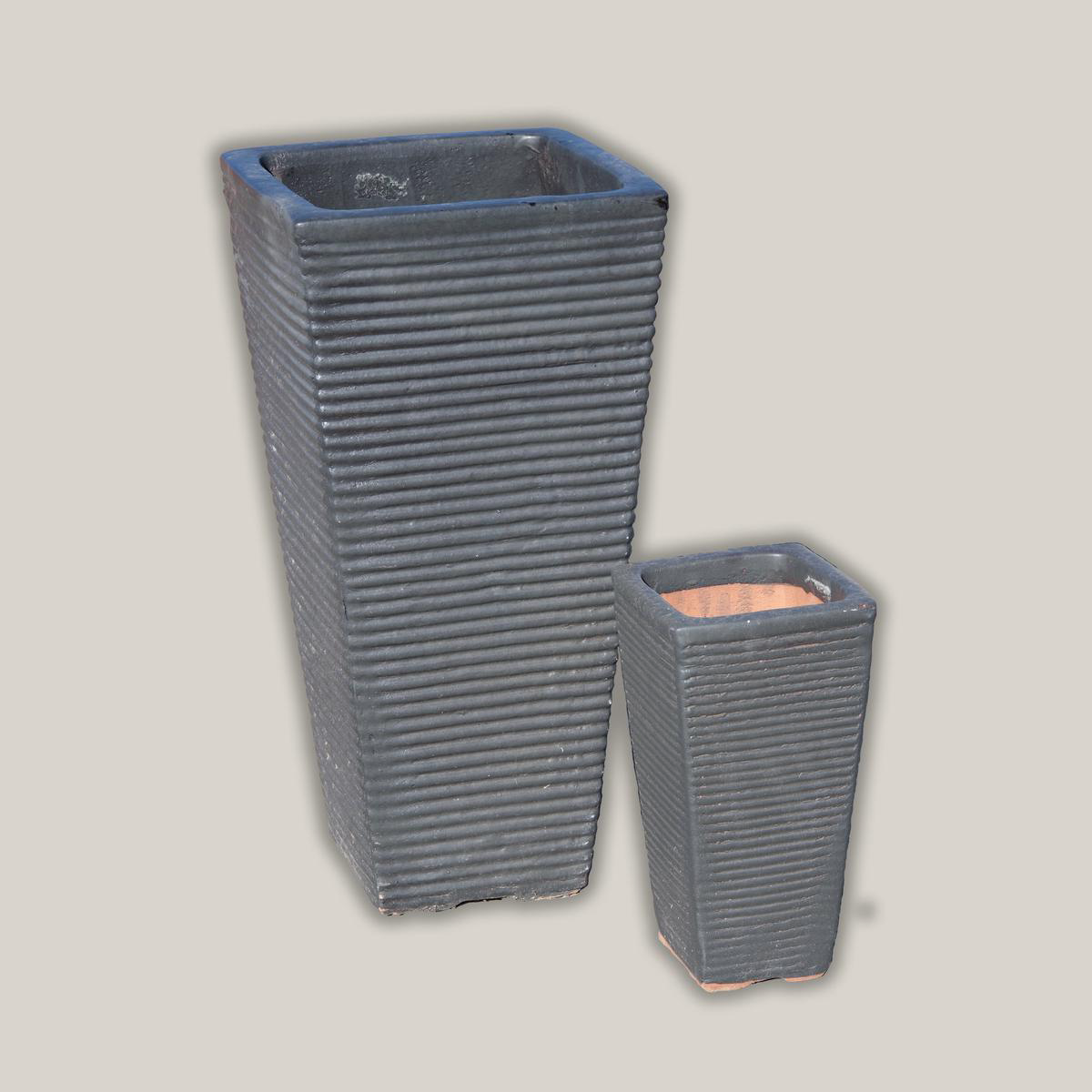 297M19 8211 Matte Black Horizontal Line Ceramic Square Planter 8211 138221 x 138221 x 268221 Matte Black