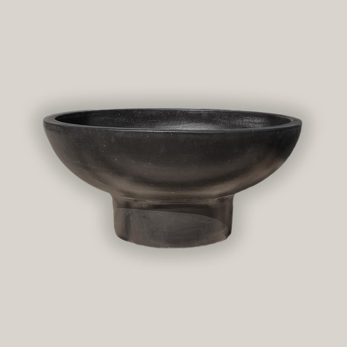 3064L1 8211 Matte Black Short Contemporary Ceramic Planter 8211 218221 x 218221 x 108221