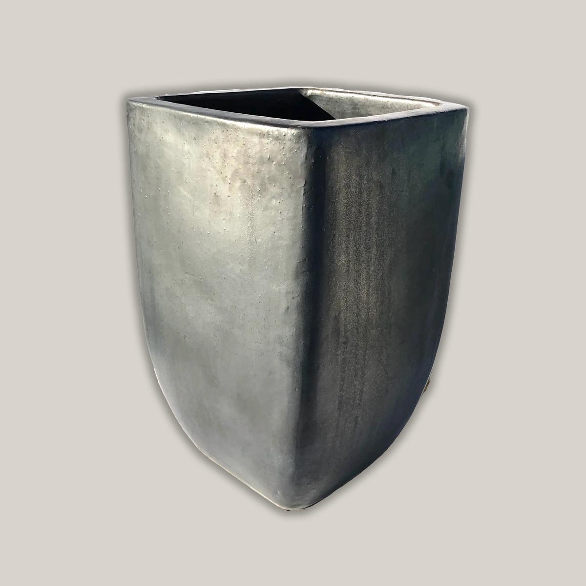 8107N14 - Matte Black Milan Rounded Edge Square Ceramic Pot - 20" x 20" x 29" | Matte Black