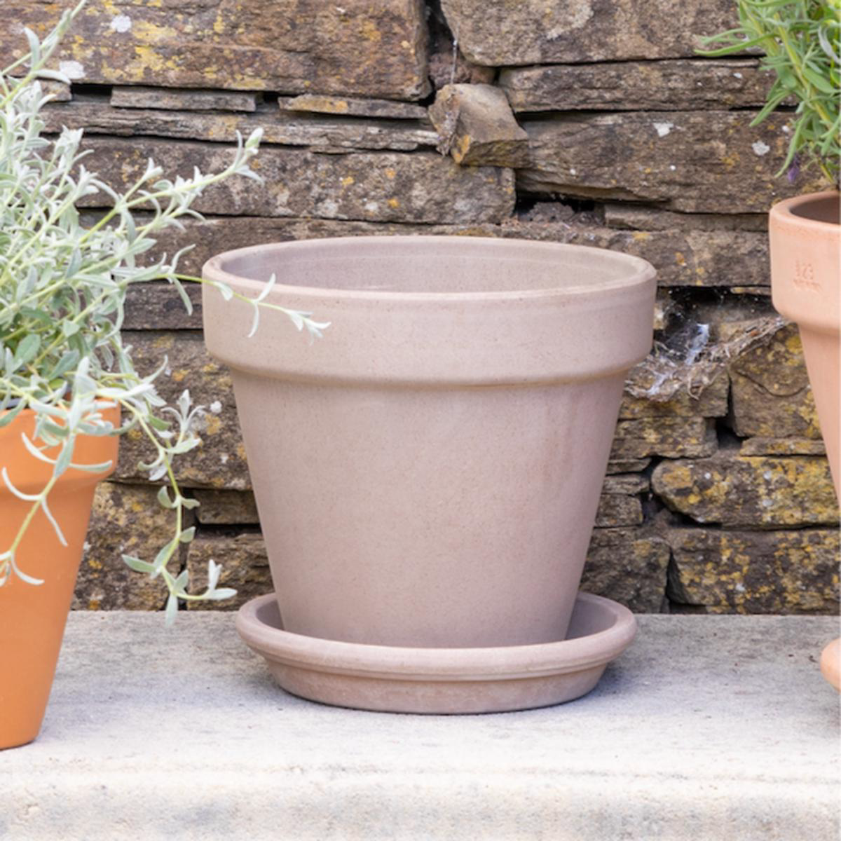 Vulcano Earthen Terracotta Pot 8211 17cm Pot and Saucer Set Earth Terracotta